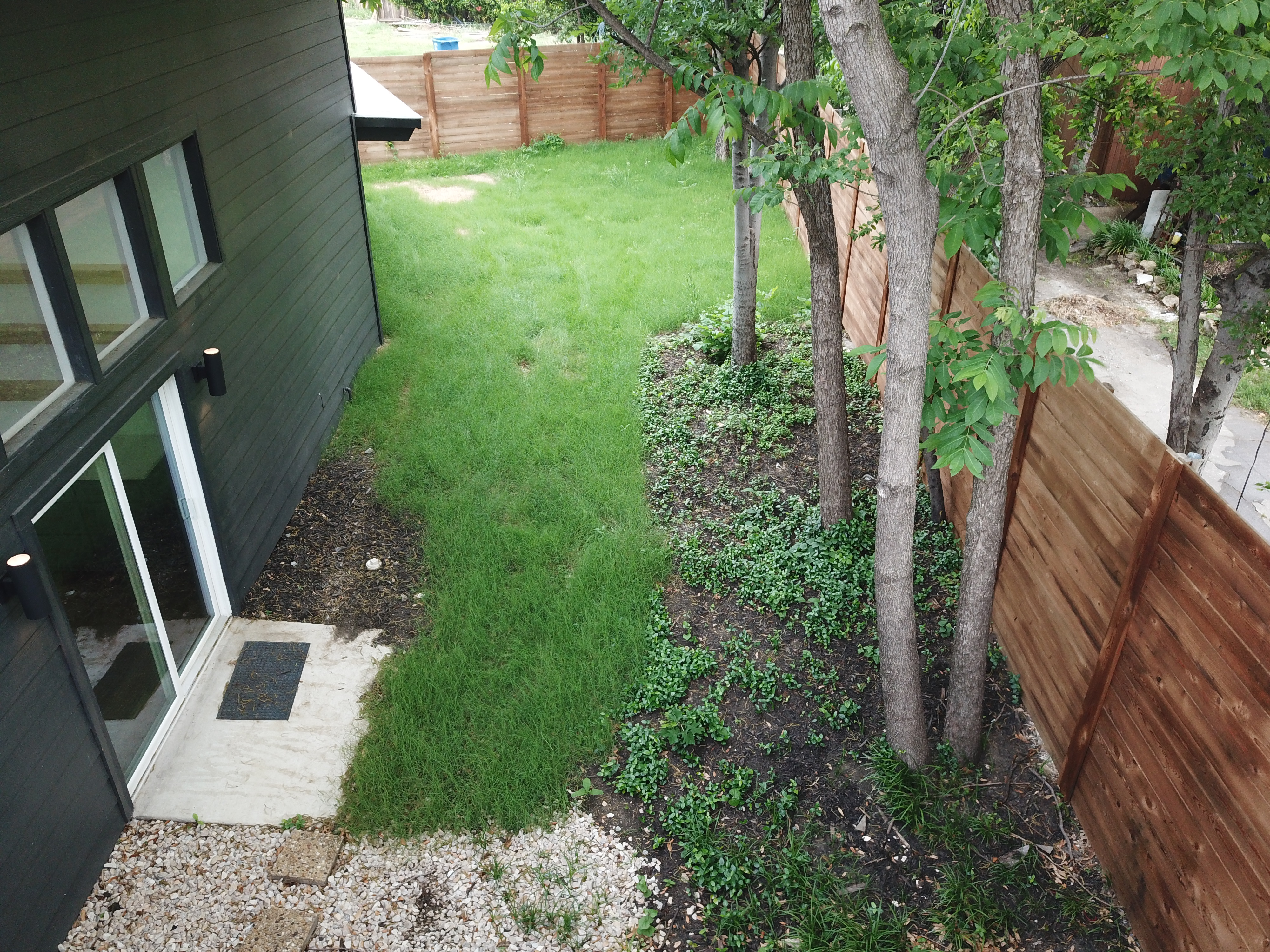 How Long Does a Wood Fence Last in Texas?